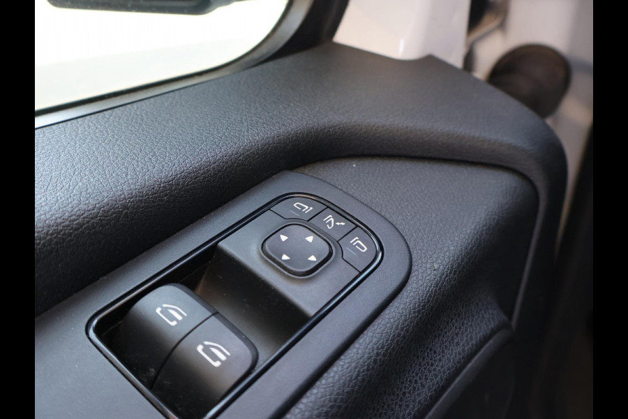 Mercedes-Benz Sprinter 316 2.2 CDI 163 PK AUT. L2H2 + 2 SCHUIFDEUREN | BREEDBEELD MBUX | TREKHAAK | CAMERA