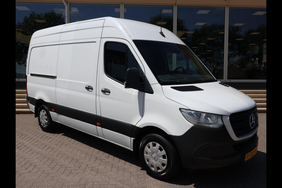 Mercedes-Benz Sprinter 316 2.2 CDI 163 PK AUT. L2H2 + 2 SCHUIFDEUREN | BREEDBEELD MBUX | TREKHAAK | CAMERA