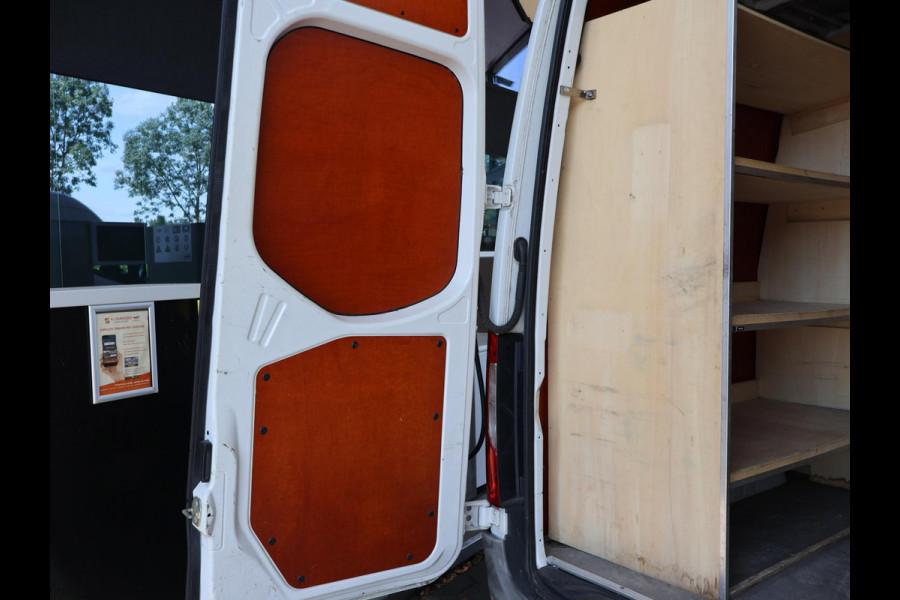 Mercedes-Benz Sprinter 316 2.2 CDI 163 PK AUT. L2H2 + 2 SCHUIFDEUREN | BREEDBEELD MBUX | TREKHAAK | CAMERA