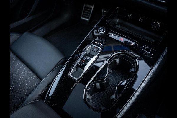 Audi A5 Avant 2.0 e-hybrid quattro S edition - Panorama l Passanger Displ. l 360cam
