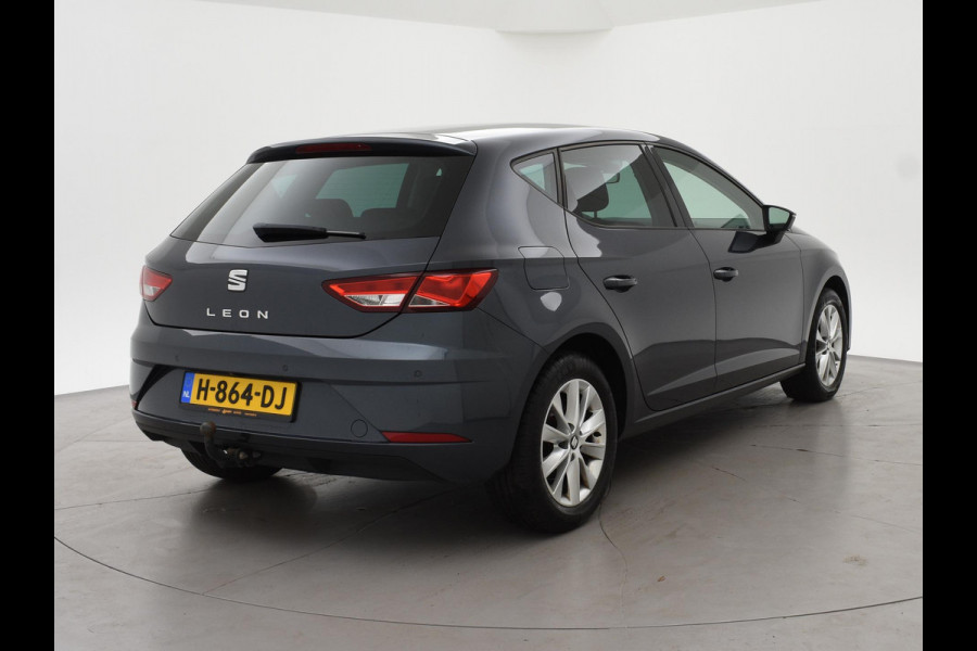 Seat Leon 1.5 TSI STYLE ULTIMATE EDITION+ TREKHAAK | CARPLAY | CAMERA | DAB | NAVIGATIE