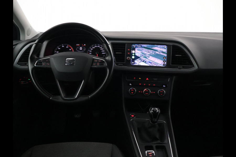 Seat Leon 1.5 TSI STYLE ULTIMATE EDITION+ TREKHAAK | CARPLAY | CAMERA | DAB | NAVIGATIE