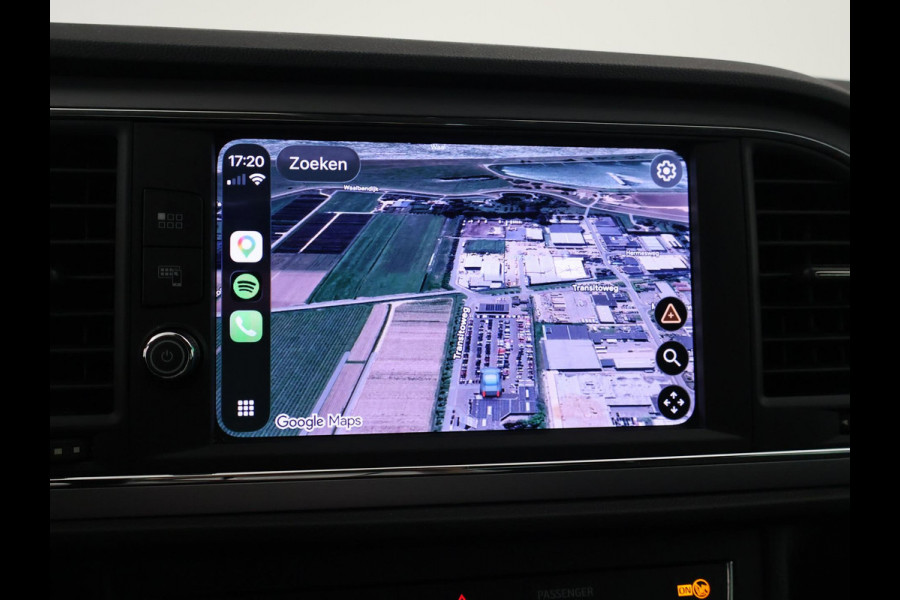 Seat Leon 1.5 TSI STYLE ULTIMATE EDITION+ TREKHAAK | CARPLAY | CAMERA | DAB | NAVIGATIE
