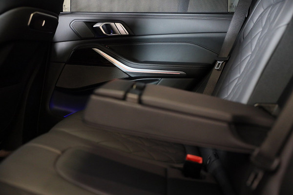 BMW X5 XDrive50e / Acc / Lane Assist / Head Up / Memory / Leder / HK / Open Pano / 360 Camera / Dode Hoek / Luchtvering / 22 Inch