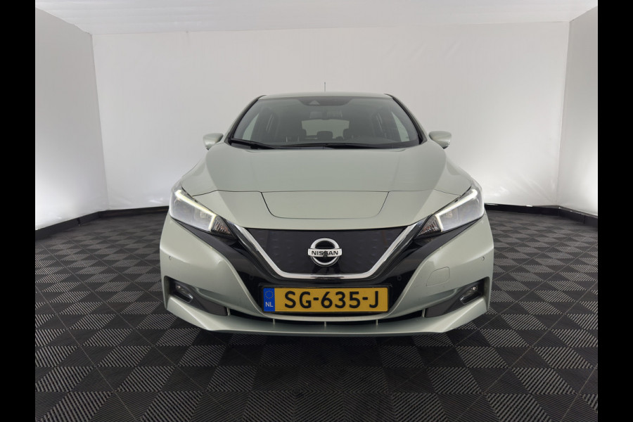 Nissan Leaf 2.ZERO EDITION 40 kWh Aut. *ADAPTIVE-CRUISE | NAVI-FULLMAP | DIGI-COCKPIT | TOP-VIEW | BLIND-SPOT | KEYLESS | DAB+ | LANE-ASSIST | HEATED-COMFORTSEATS | CARPLAY | ECC | PRIVACY-GLASS | PDC | 17"ALU*