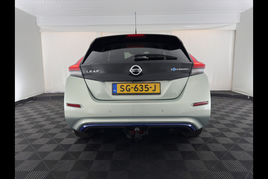 Nissan Leaf 2.ZERO EDITION 40 kWh Aut. *ADAPTIVE-CRUISE | NAVI-FULLMAP | DIGI-COCKPIT | TOP-VIEW | BLIND-SPOT | KEYLESS | DAB+ | LANE-ASSIST | HEATED-COMFORTSEATS | CARPLAY | ECC | PRIVACY-GLASS | PDC | 17"ALU*
