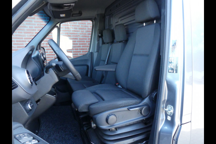 Mercedes-Benz Sprinter 317 CDI L2H2 LED/PDC/Navigatie/Camera