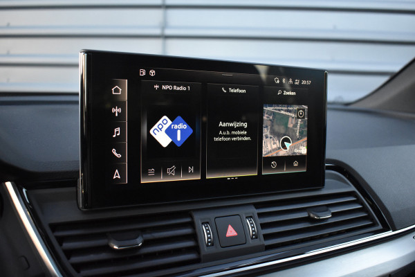 Audi Q5 50 TFSI e Competition | Panorama | 20'' Wielen | RS-Seats | Matrix | Sfeerverlichting | Camera | CarPlay |