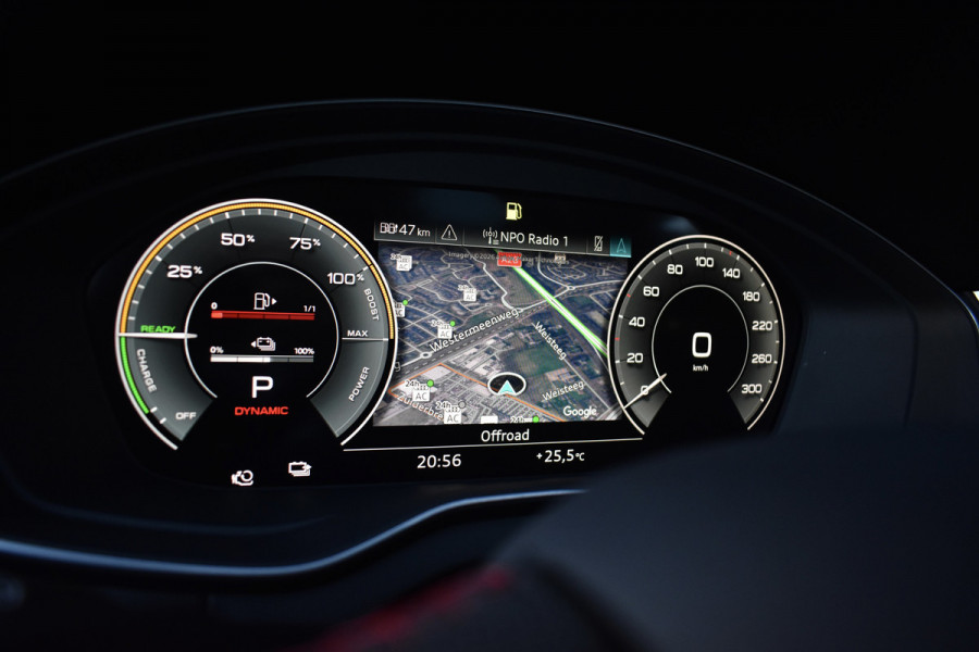 Audi Q5 50 TFSI e Competition | Panorama | 20'' Wielen | RS-Seats | Matrix | Sfeerverlichting | Camera | CarPlay |