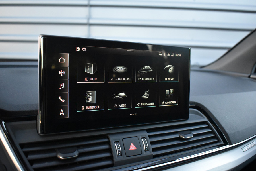 Audi Q5 50 TFSI e Competition | Panorama | 20'' Wielen | RS-Seats | Matrix | Sfeerverlichting | Camera | CarPlay |