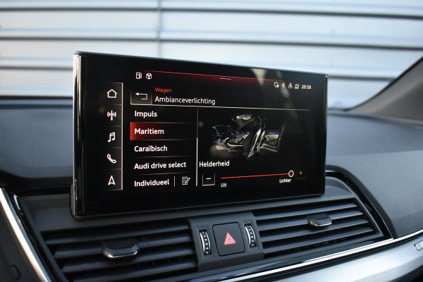 Audi Q5 50 TFSI e Competition | Panorama | 20'' Wielen | RS-Seats | Matrix | Sfeerverlichting | Camera | CarPlay |