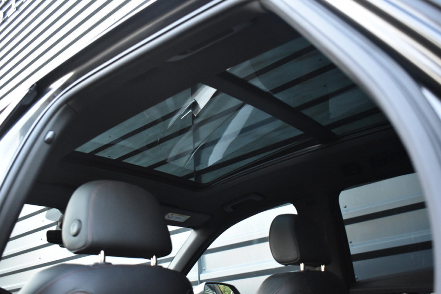 Audi Q5 50 TFSI e Competition | Panorama | 20'' Wielen | RS-Seats | Matrix | Sfeerverlichting | Camera | CarPlay |
