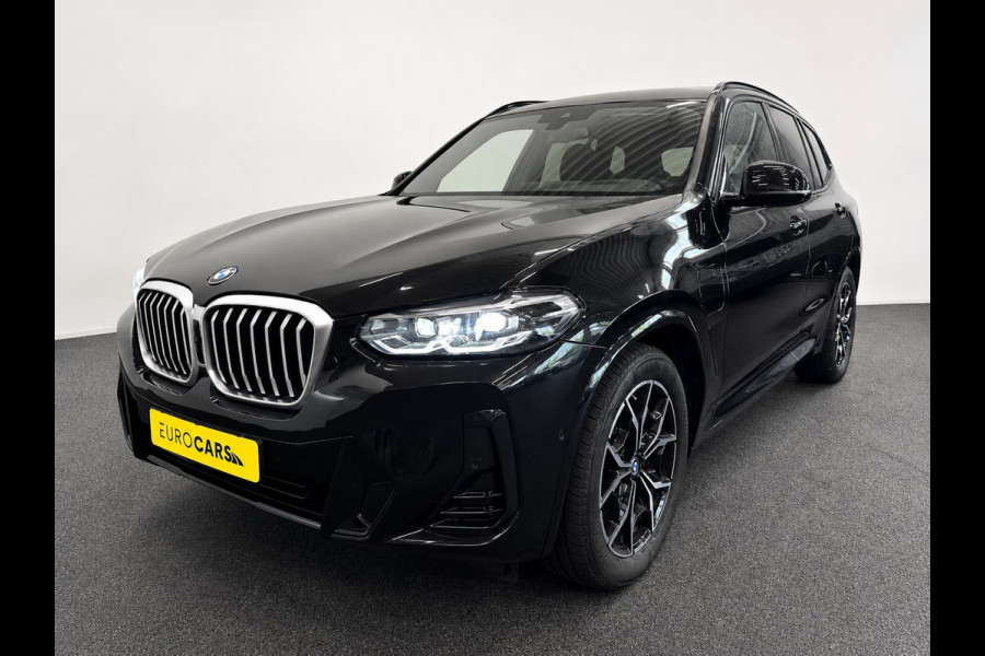 BMW X3 xDrive30e High Executive M-Sport Parking Assistant Plus+ Surround View, Active Cruise Control Live Cockpit Professional, HiFi, Wireless Charging, Extra getint glas 19 inch M-velgen.