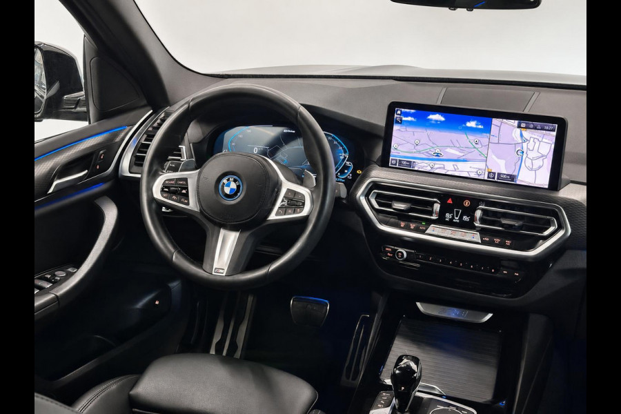 BMW X3 xDrive30e High Executive M-Sport Parking Assistant Plus+ Surround View, Active Cruise Control Live Cockpit Professional, HiFi, Wireless Charging, Extra getint glas 19 inch M-velgen.