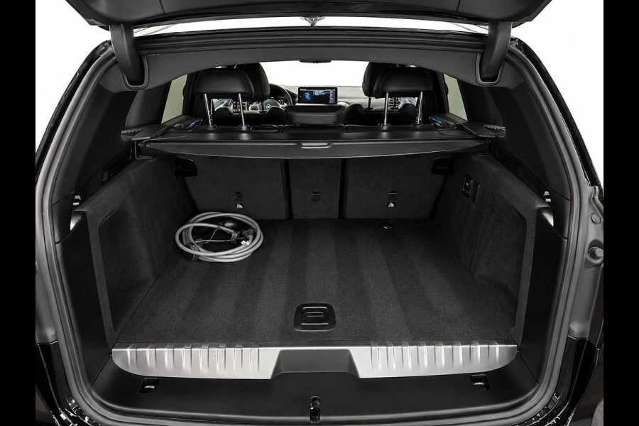 BMW X3 xDrive30e High Executive M-Sport Parking Assistant Plus+ Surround View, Active Cruise Control Live Cockpit Professional, HiFi, Wireless Charging, Extra getint glas 19 inch M-velgen.