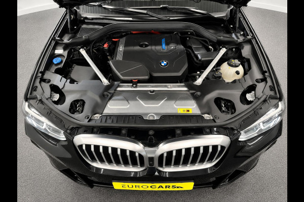 BMW X3 xDrive30e High Executive M-Sport Parking Assistant Plus+ Surround View, Active Cruise Control Live Cockpit Professional, HiFi, Wireless Charging, Extra getint glas 19 inch M-velgen.