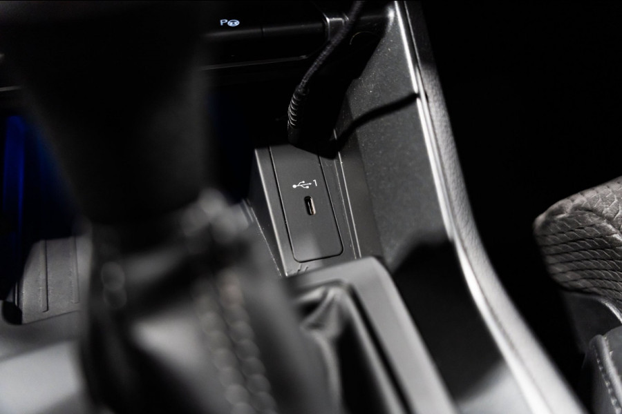 Audi Q3 Sportback 45 TFSI e S-line LED CAMERA CARBON VOLL