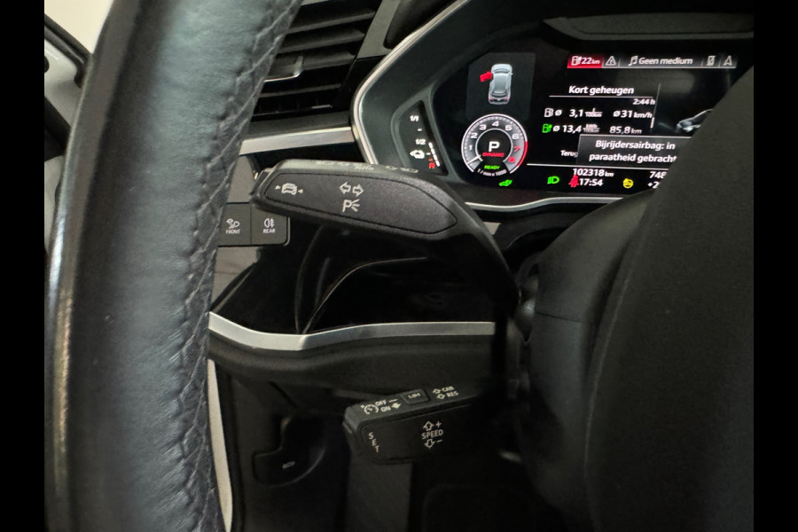 Audi Q3 45 TFSI e Business Edition Pano|Keyless|Leer|Sfeer