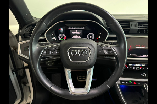 Audi Q3 45 TFSI e Business Edition Pano|Keyless|Leer|Sfeer