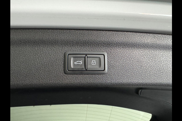Audi Q3 45 TFSI e Business Edition Pano|Keyless|Leer|Sfeer