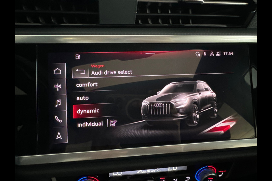 Audi Q3 45 TFSI e Business Edition Pano|Keyless|Leer|Sfeer