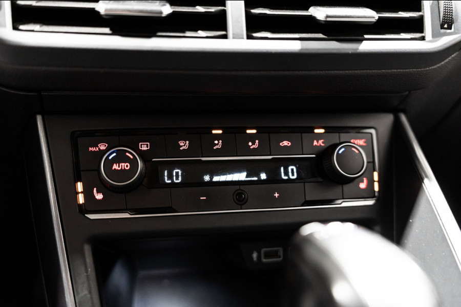 Volkswagen Polo 1.0 TSI Highline Business R DSG LED CLIMA CRUISE