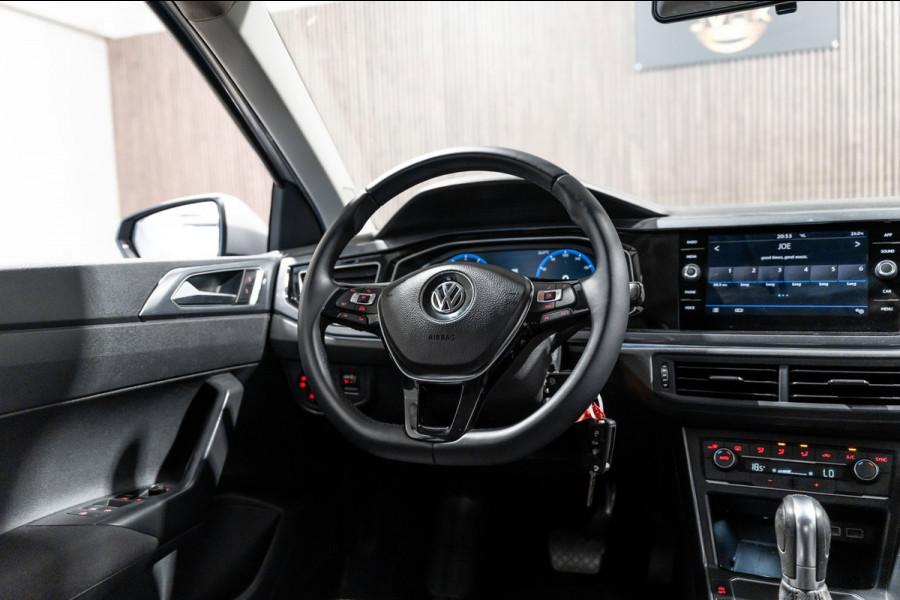 Volkswagen Polo 1.0 TSI R-line DSG NAVI CAMERA CRUISE