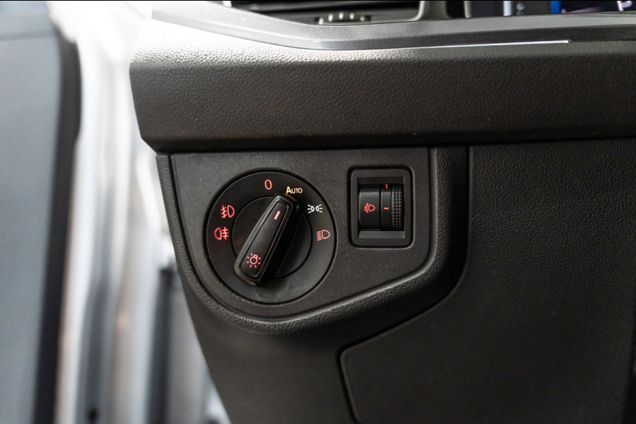 Volkswagen Polo 1.0 TSI R-line DSG NAVI CAMERA CRUISE