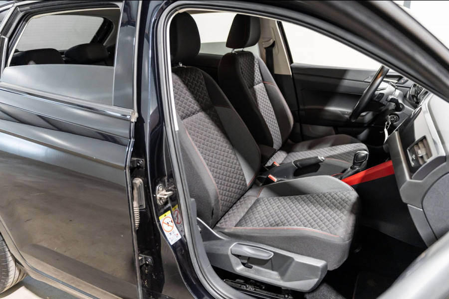 Volkswagen Polo 1.0 TSI Highline Business R DSG LED CLIMA CRUISE CAMERA