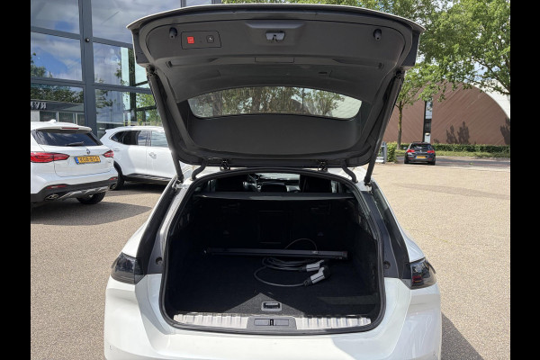 Peugeot 508 1.6 HYbrid GT VAN: 26.900,- VOOR 23.877,- UW WKVOORDEEL: 3.023,- | PHEV| AFNEEMBARE TREKHAAK| PANO| ELEKTRISCHE ACHTERKLEP| ACHTERUITRIJCAMERA| RIJKLAAR GELEVERD INCL. 12 MND BOVAG GARANTIE| DODE HOEK SENSOR|