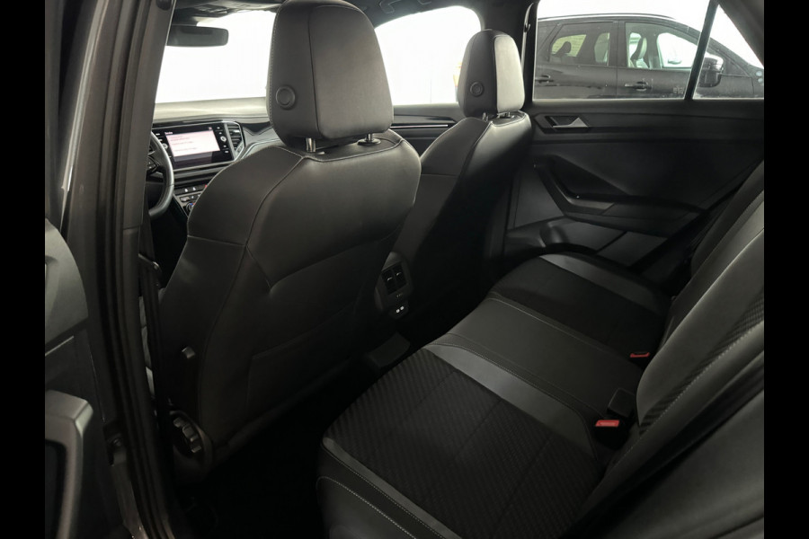 Volkswagen T-Roc 2.0 TSI 4Motion R Pano|Akra|Keyless|Sfeer