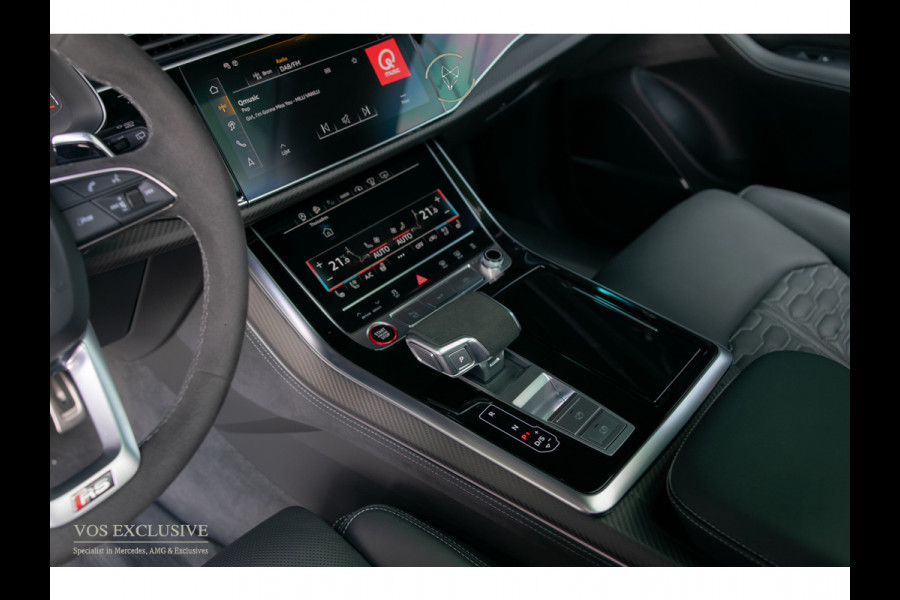 Audi Q8 4.0 TFSI RS Q8 quattro Performance URBAN|FULL CARBON|B&O|Ceramic|ACC|24"|Dynamic Plus|Keyless|Softclose|Standkachel|360°