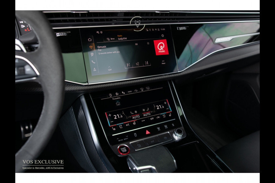 Audi Q8 4.0 TFSI RS Q8 quattro Performance URBAN|FULL CARBON|B&O|Ceramic|ACC|24"|Dynamic Plus|Keyless|Softclose|Standkachel|360°