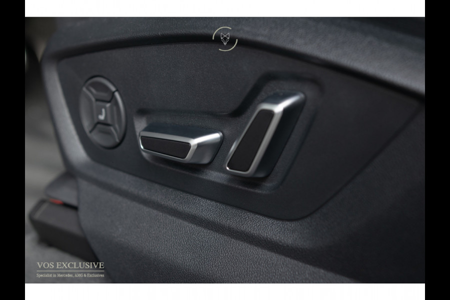 Audi Q8 4.0 TFSI RS Q8 quattro Performance URBAN|FULL CARBON|B&O|Ceramic|ACC|24"|Dynamic Plus|Keyless|Softclose|Standkachel|360°