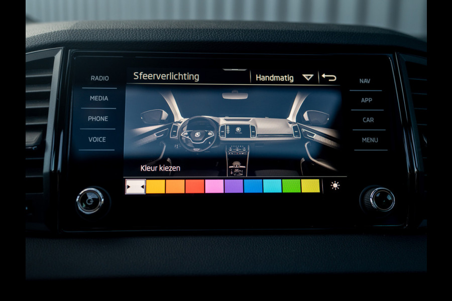 Škoda Karoq 1.5 TSI ACT Sportline Business | Panodak | Trekhaak wegkl. | Stoel geheugen | Leder | Prijs Rijklaar!!