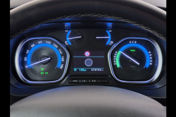 Opel Vivaro Combi Electric 8-Persoons L2 75kWh Leder Panoramadak 2X Elek.Schuifdeur Trekhaak 360°Camera Stoelverwarming Apple Carplay Android Auto Navi Ecc SOH 90% Cruise Control Regen-Lichtsensor Privacy Glas Lmv DAB Led 1.000KG Trekgewicht Garantie op Accu tot 19-12-2030/160.000km