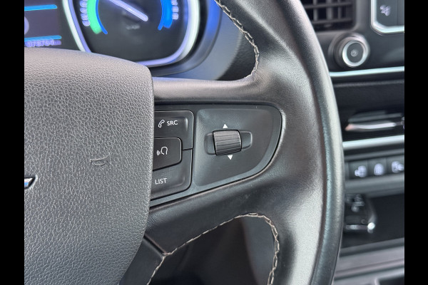 Opel Vivaro Combi Electric 8-Persoons L2 75kWh Leder Panoramadak 2X Elek.Schuifdeur Trekhaak 360°Camera Stoelverwarming Apple Carplay Android Auto Navi Ecc SOH 90% Cruise Control Regen-Lichtsensor Privacy Glas Lmv DAB Led 1.000KG Trekgewicht Garantie op Accu tot 19-12-2030/160.000km