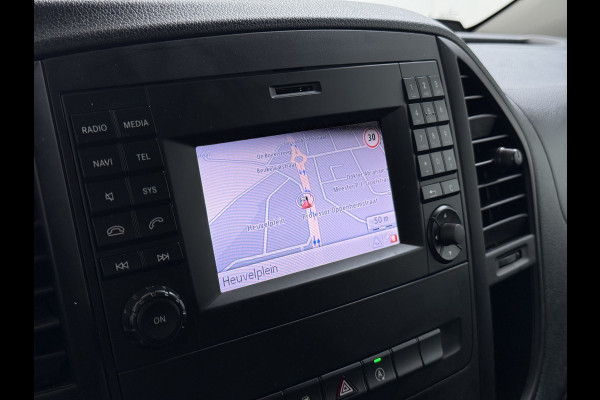 Mercedes-Benz Vito 114CDI Automaat Lang 2X Schuifdeur Trekhaak Camera Euro 6 Navi Airco Imperiaal Cruise Control Pdc Betonplexvloer Wandbetimmering 2.000KG Trekgewicht 1e Eigenaar