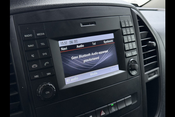 Mercedes-Benz Vito 114CDI Automaat Lang 2X Schuifdeur Trekhaak Camera Euro 6 Navi Airco Imperiaal Cruise Control Pdc Betonplexvloer Wandbetimmering 2.000KG Trekgewicht 1e Eigenaar