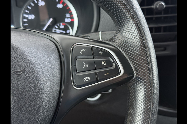 Mercedes-Benz Vito 114CDI Automaat Lang 2X Schuifdeur Trekhaak Camera Euro 6 Navi Airco Imperiaal Cruise Control Pdc Betonplexvloer Wandbetimmering 2.000KG Trekgewicht 1e Eigenaar