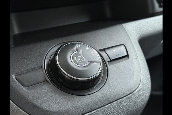 Opel Vivaro 2.0CDTI 123PK Automaat L2 3-Persoons Sortimo Inbouwkasten/lades Euro 6 Airco Cruise Control Bluetooth Pdc Betonplex Vloer Schuifdeur Wandbetimmering Dealeronderhouden 1e Eigenaar Origineel Nederlandse Auto