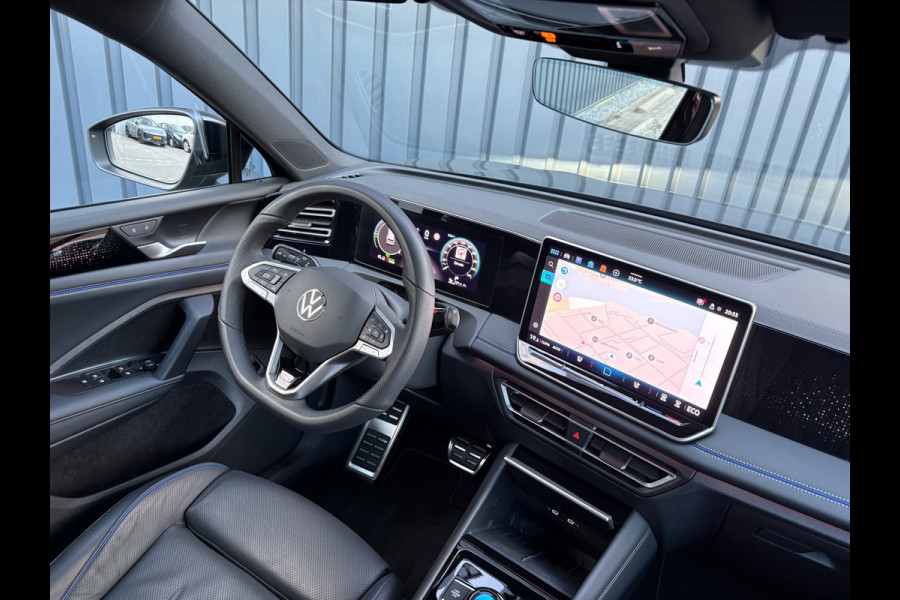 Volkswagen Tiguan 1.5 eHybrid R-Line Edition 272pk | Stoelgeheugen L&R | 360 Camera | Leder | Prijs Rijklaar!!