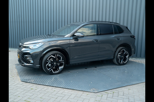 Volkswagen Tiguan 1.5 eHybrid R-Line Edition 272pk | Stoelgeheugen L&R | 360 Camera | Leder | Prijs Rijklaar!!