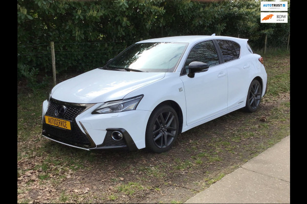 Lexus CT 200h F Sport Line in topstaat, 1e eigenaar
