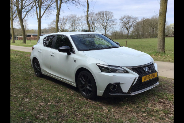 Lexus CT 200h F Sport Line in topstaat, 1e eigenaar