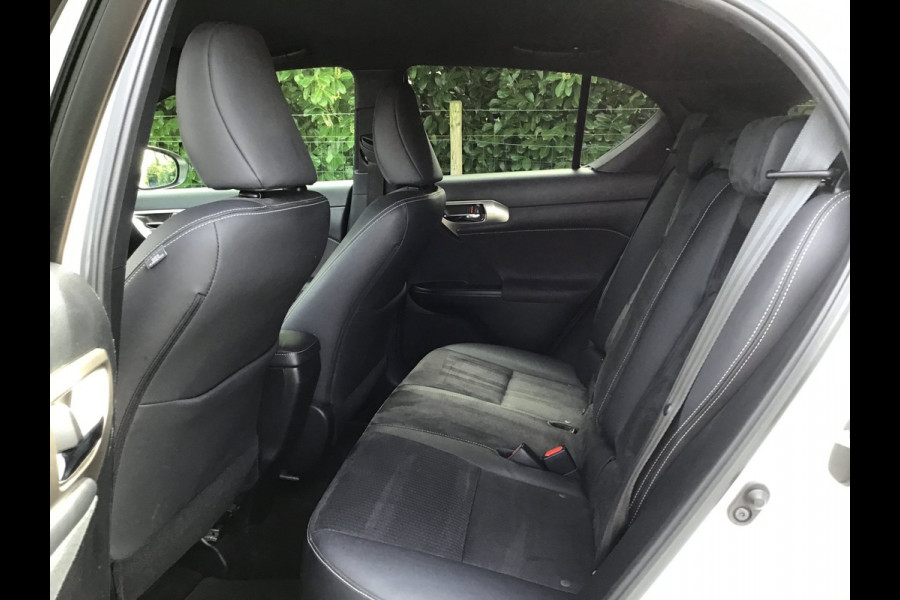 Lexus CT 200h F Sport Line in topstaat, 1e eigenaar