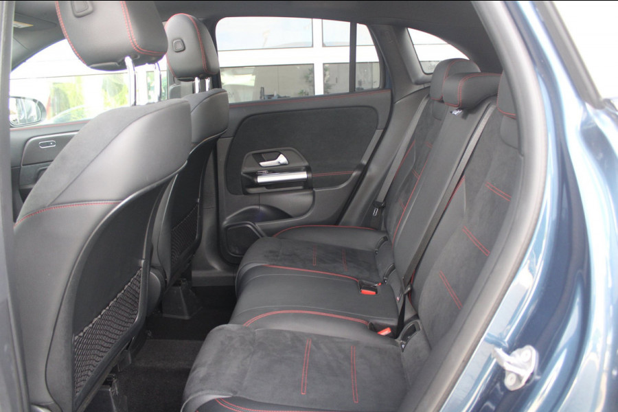 Mercedes-Benz GLA 250 e AMG Line | Pano | Sfeer | Multibeam | 20''