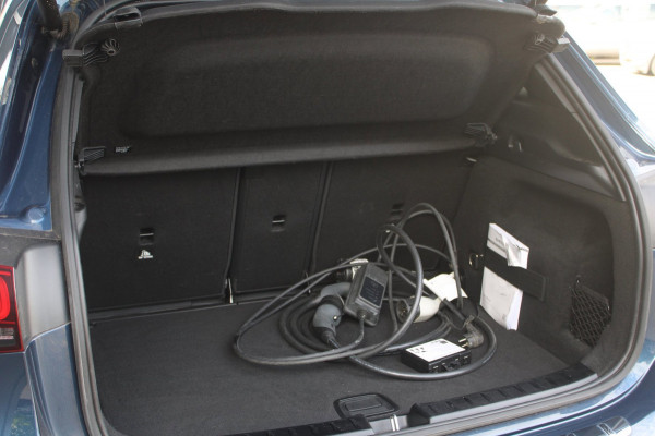 Mercedes-Benz GLA 250 e AMG Line | Pano | Sfeer | Multibeam | 20''