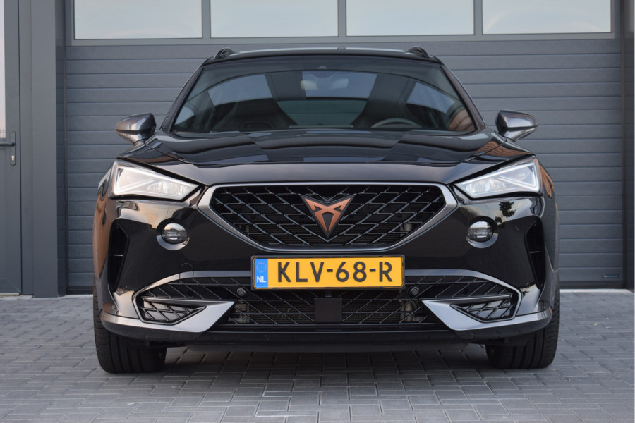 CUPRA Formentor 1.4 e-Hybrid VZ Copper Edition | Pano | Trekhaak | Camera | 20"