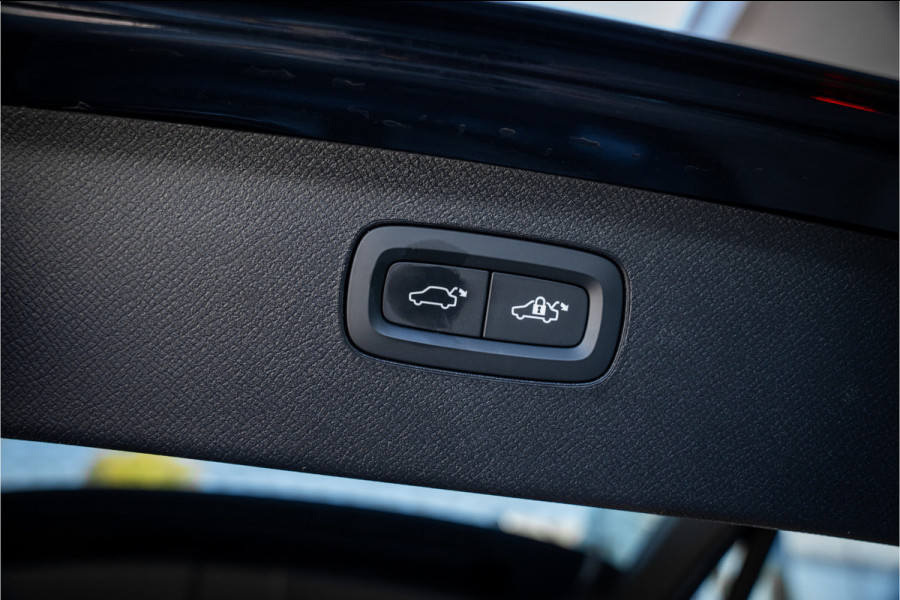 Volvo XC90 2.0 T8 Plug-in hybrid AWD Plus Dark ** Panodak ** Harman/Kardon ** Trekhaak ** HUD